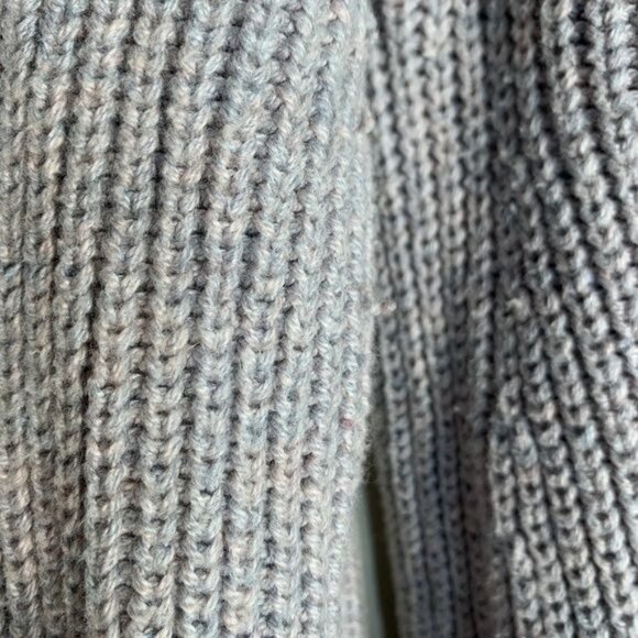 LOFT Lou & Grey Gray Ribbed Knit Sweater | V-Neck Long Sleeve Women’s Small - Picture 10 of 10
